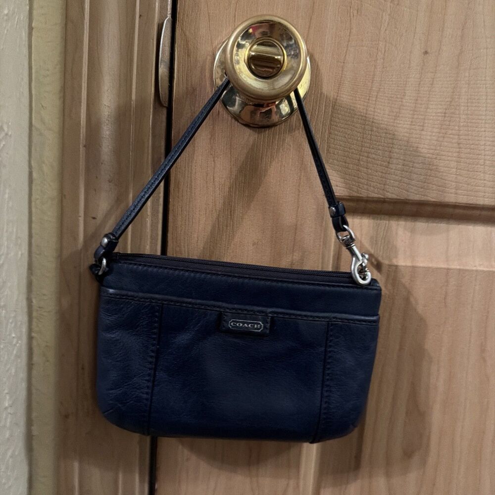 Coach Wristlet Navy Blue. Excellent Condition.Very Nice 7x5” Bag! Fast Shipping!
